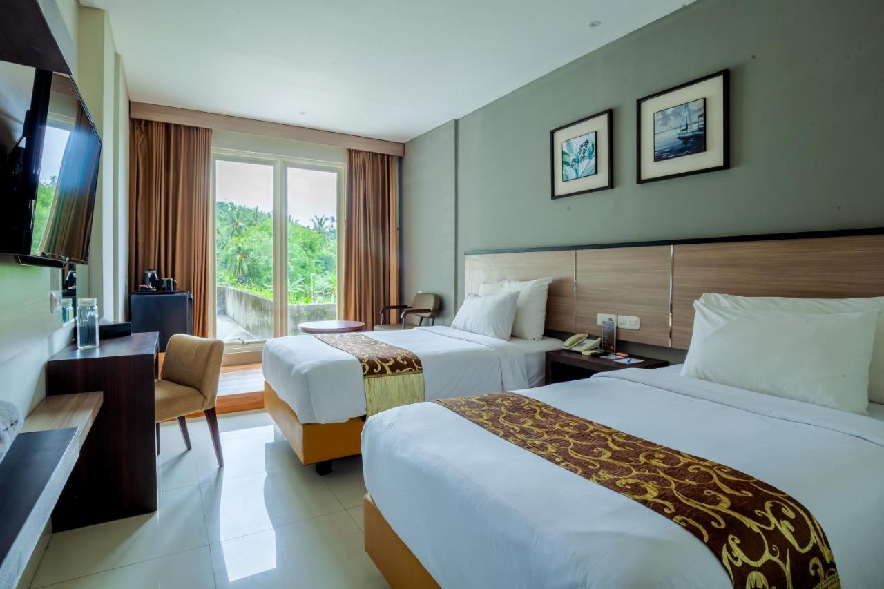 Montana Premier Senggigi Hotell Exteriör bild
